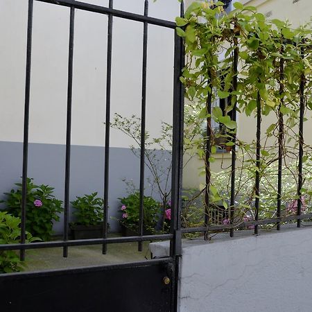 La Cour Du 5Eme - Chambre D'Hotes Párizs Kültér fotó